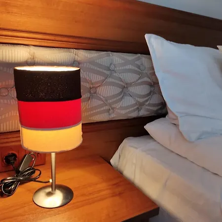 Sea Siren 1bd Near Sea Garden By Apartmax Apartament Varna