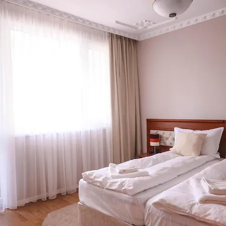 Apartament Sea Siren 1bd Near Sea Garden By Apartmax *