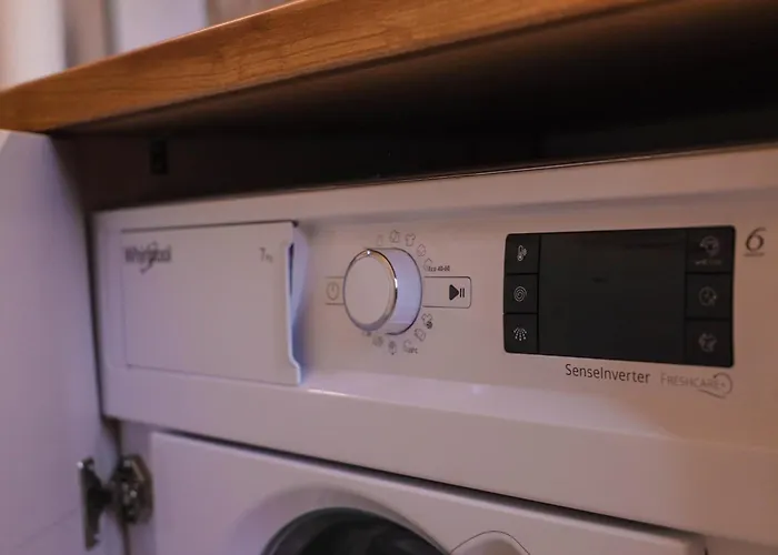 公寓 Sea Siren 1bd - Near Sea Garden, Free Garage & Ev Friendly 瓦爾納