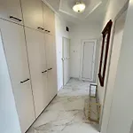 Sea Siren 1bd - Near Sea Garden, Free Garage & Ev Friendly Apartment