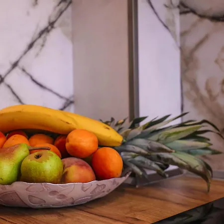 Sea Siren 1bd Near Sea Garden By Apartmax