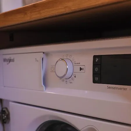 Apartamento Sea Siren 1bd - Near Sea Garden, Free Garage & Ev Friendly Varna