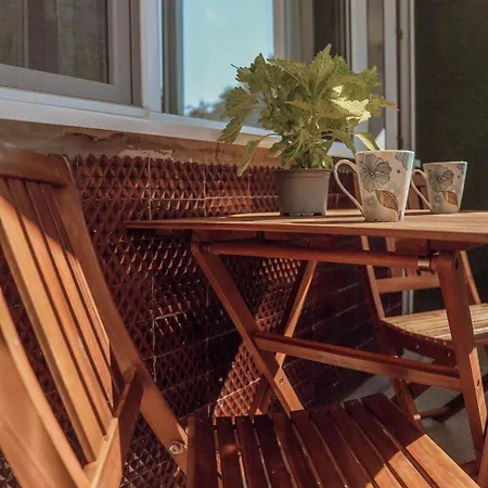 Sea Siren 1bd Near Sea Garden By Apartmax Apartamento