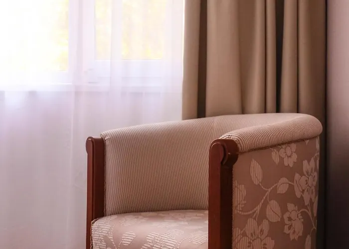 Apartment Sea Siren 1bd - Near Sea Garden, Free Garage & Ev Friendly