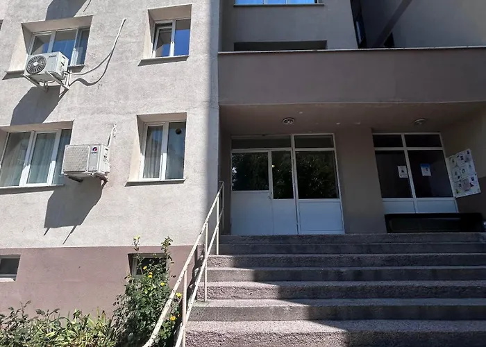 Sea Siren 1bd - Near Sea Garden, Free Garage & Ev Friendly Apartamento Varna